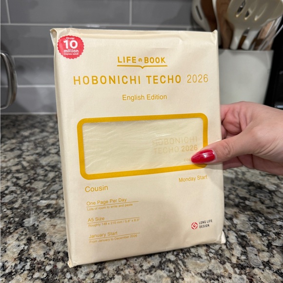 Hobonichi Techo 2026 Cousin Planner - Picture 1 of 2